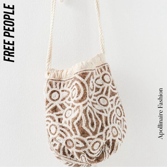FREE PEOPLE PENNY PINCHING PURSE CROSSBODY TAN BEIGE MOTIF NEW - Picture 1 of 7
